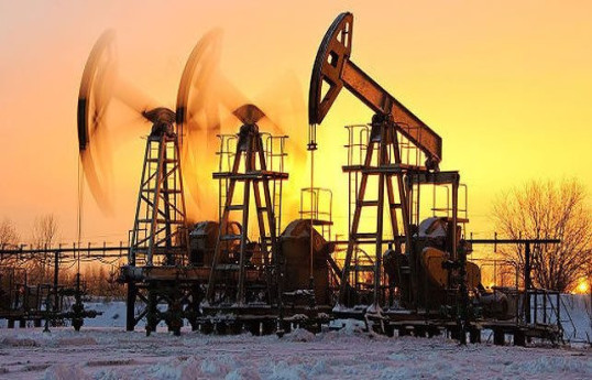 Азербайджанская нефть незначительно подешевела