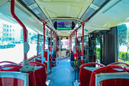 Большинство жителей Азербайджана предпочитает автобусы