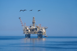 BP объявила о начале добычи нефти с платформы АСЕ