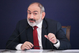 Пашинян хочет развивать с Азербайджаном торговлю и строить хозяйство