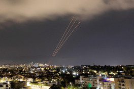 Израиль нанес удар ракетами по объекту в Иране