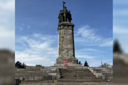 В столице Болгарии возобновился демонтаж памятника Советской армии