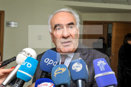 Бывший главный педиатр Азербайджана покончил с собой