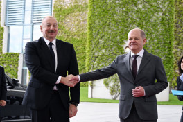Ильхам Алиев и Олаф Шольц проводят встречу один на один в Берлине-ФОТО 