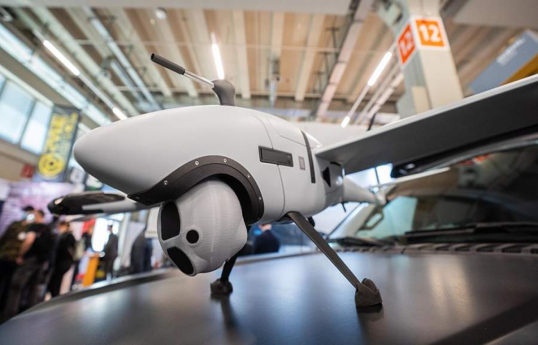 Киев запросил у немецкой компании более 800 дронов Vector