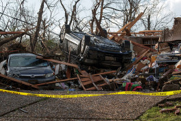 Жертвами торнадо в США стали минимум три человека