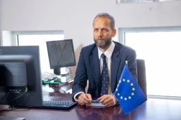 Глава миссии ЕС оценит шансы Украины и Молдовы на вступление в союз