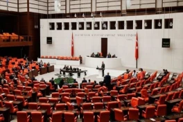 Парламент Турции созовут 15 августа на экстренное заседание