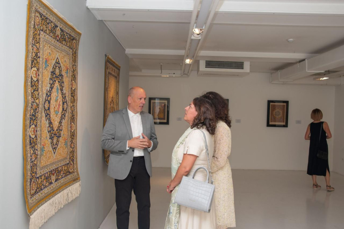 В Монтенегро состоялось открытие выставки «Азербайджанский ковер: диалог с природой»
-ФОТО 