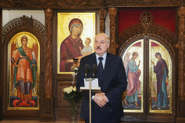 Лукашенко рассказал о своих молитвах