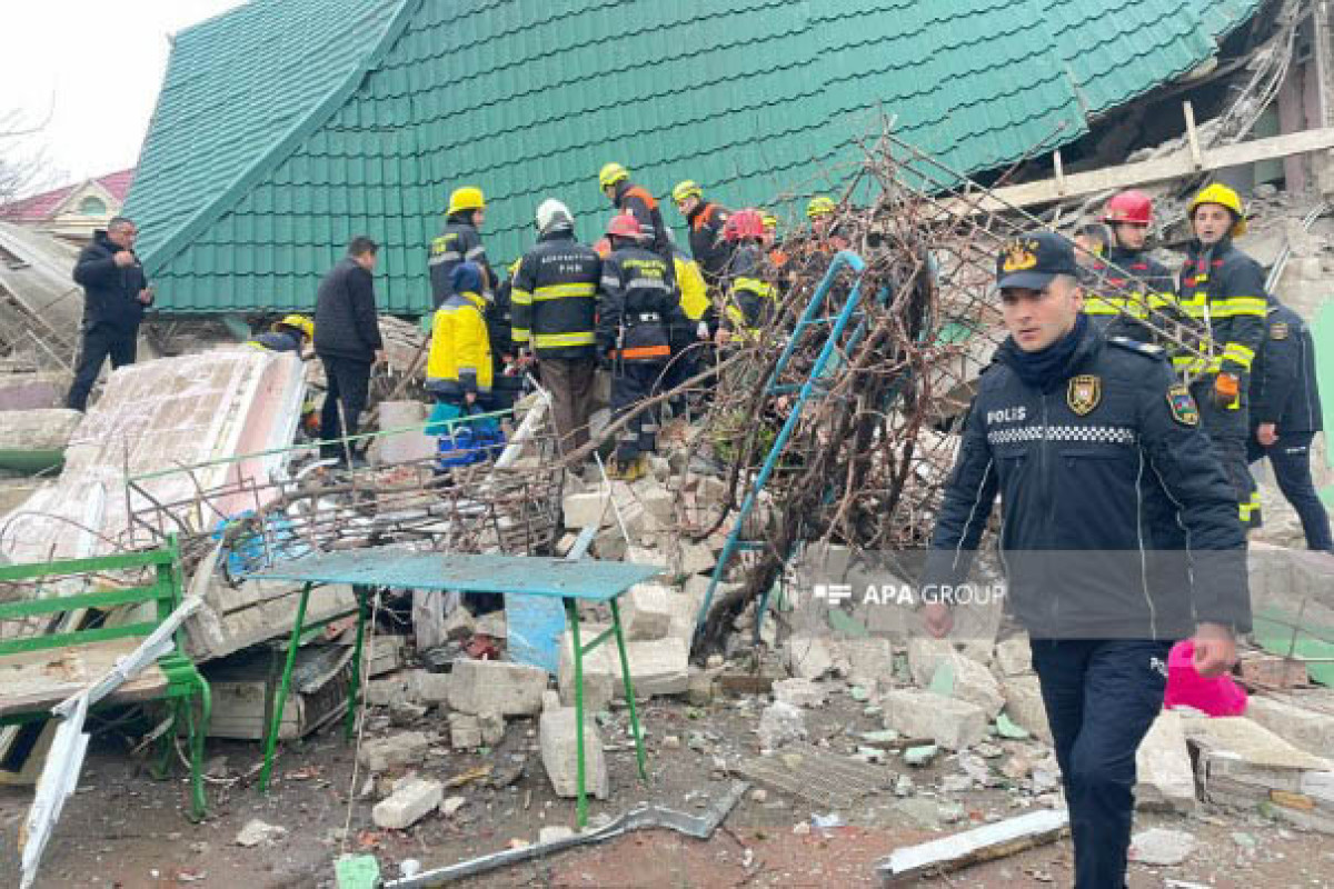 В доме родителей покойного Вугара Гашимова произошел взрыв-ФОТО 