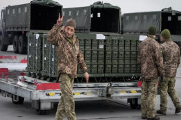 НАТО взяла на себя координацию доставки военной помощи Украине вместо США