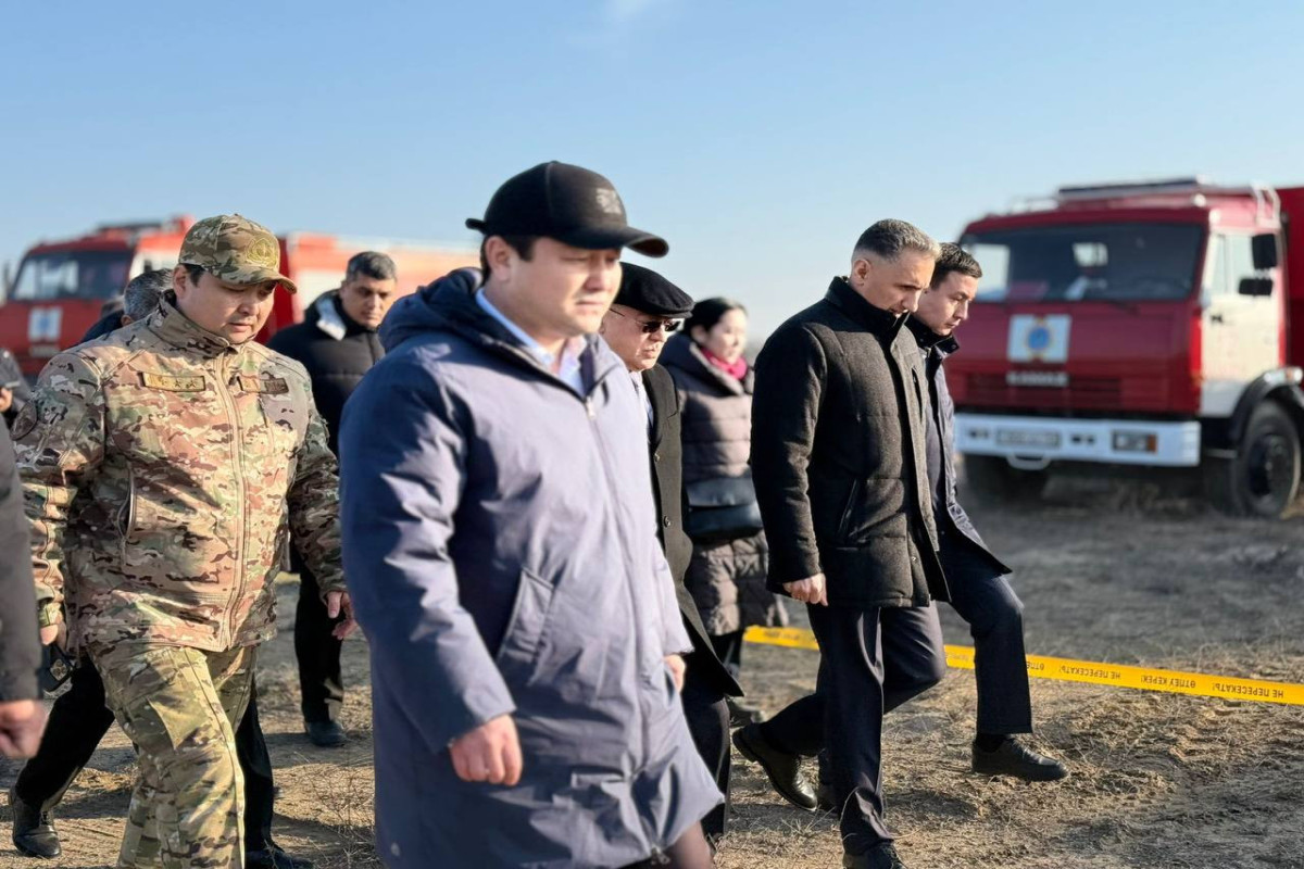 Госкомиссия Азербайджана прибыла на место авиакатастрофы-ФОТО 