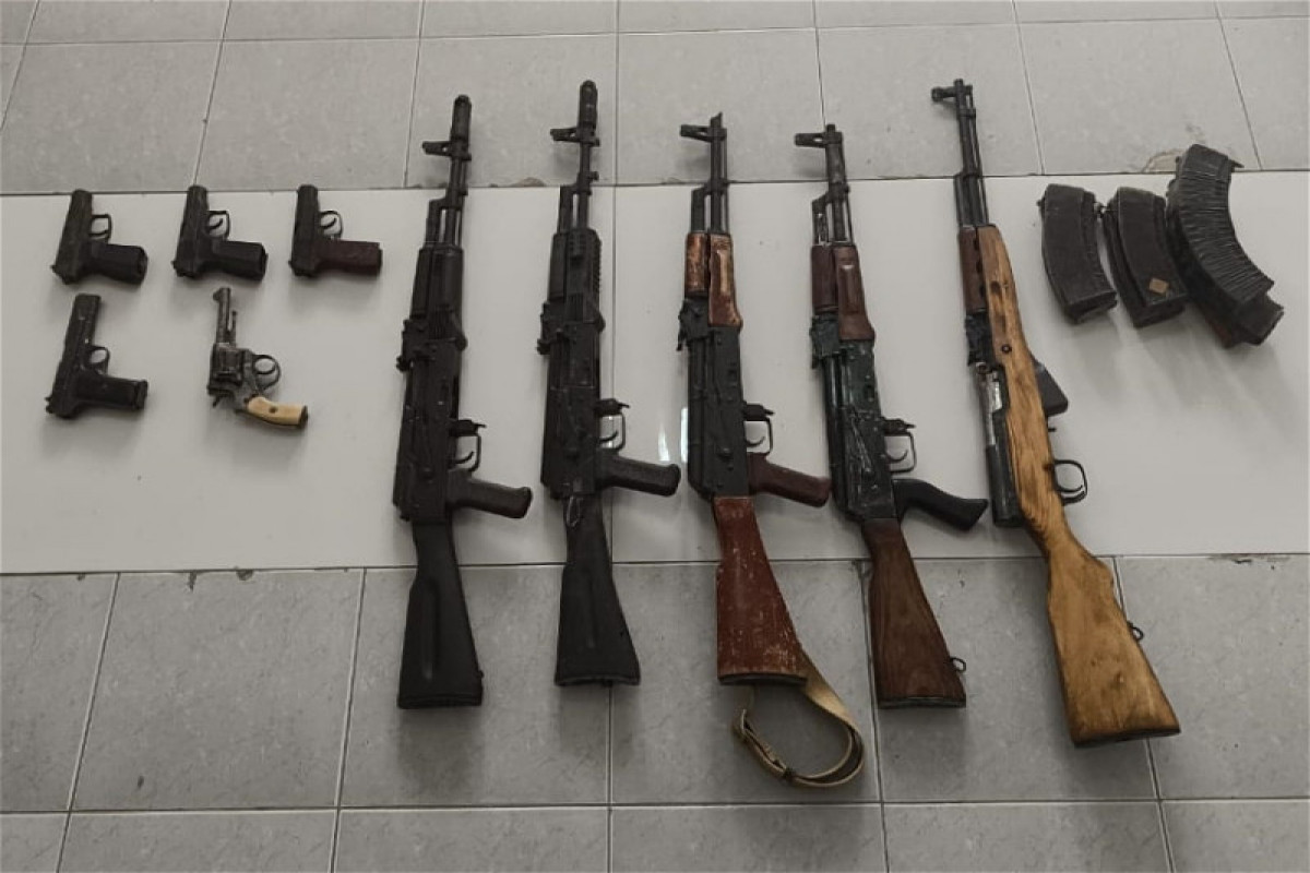 Автоматы, пистолеты и гранаты: обнаружен очередной армянский схрон