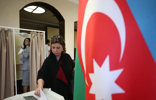 Сегодня в Азербайджане пройдут внеочередные президентские выборы