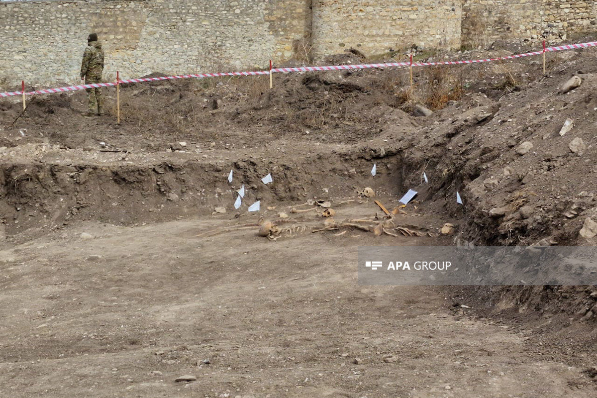Обнаруженное в Ходжалинском районе массовое захоронение, возможно, принадлежит жертвам геноцида-ФОТО -ОБНОВЛЕНО 