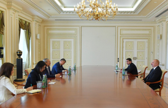 Президент Азербайджана принял генсека ШОС