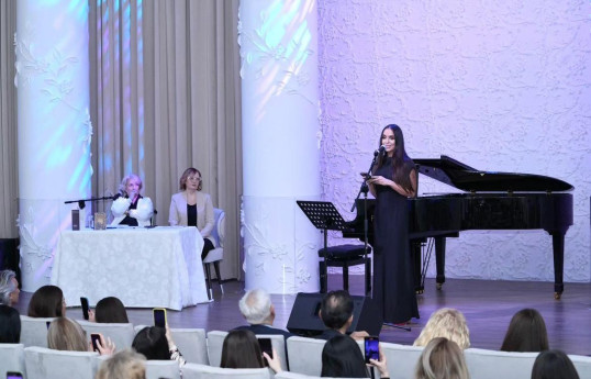 Лейла Алиева выступила на поэтическом вечере Елены Исаевой и Елены Ивановой-Верховской-ФОТО -ВИДЕО 