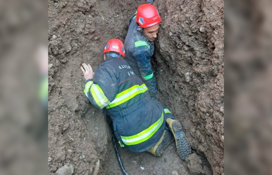 В результате оползня в городе Физули один человек оказался под землей -ВИДЕО 