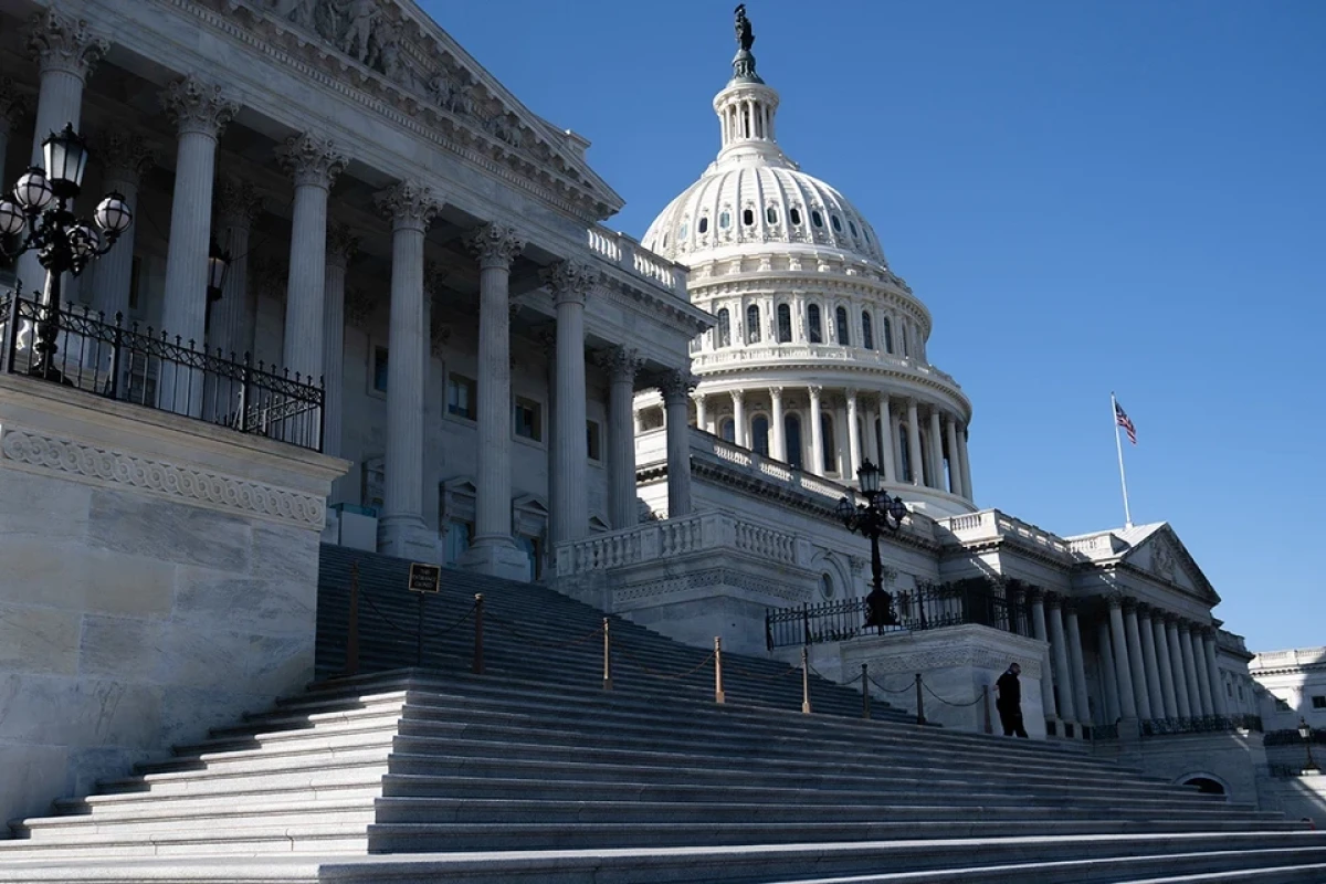 Сенат США поддержал законопроект о помощи Украине