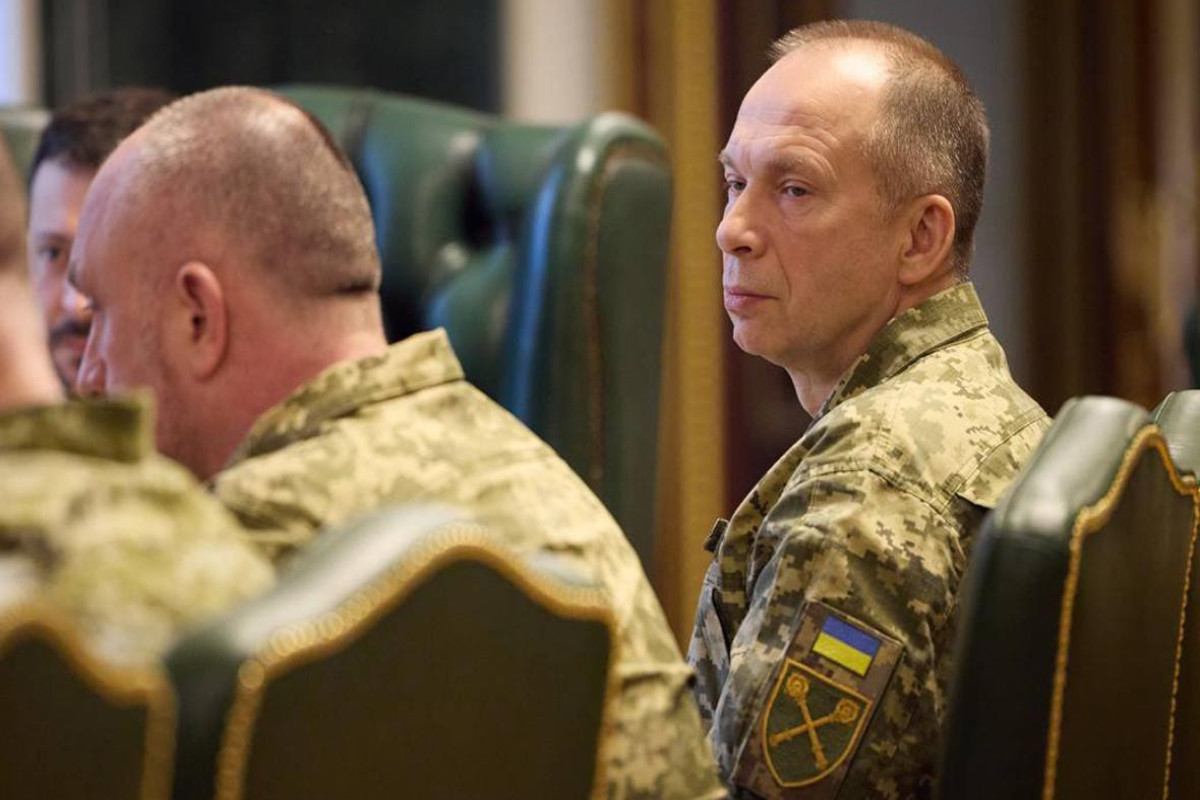 Офицер ВСУ: Зеленский подвел черту под военными неудачами увольнением Залужного