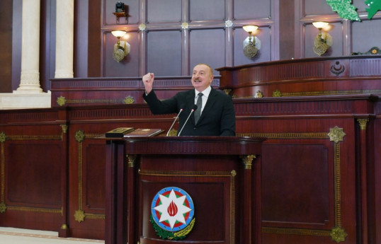 Ильхам Алиев: Если Армения не приведет свое законодательство в нормальное состояние, то мирного договора не будет
