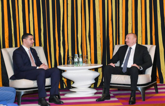 Ильхам Алиев встретился в Мюнхене с действующим председателем ОБСЕ