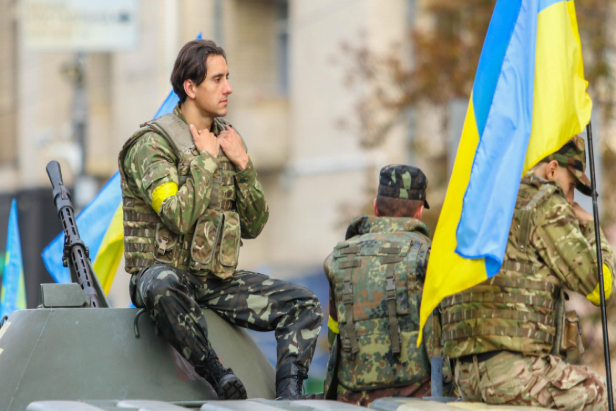 Politico: 5 способов, которыми ЕС может помочь прекратить военный конфликт в Украине