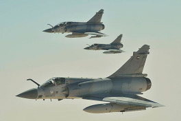 Франция отправила истребители Mirage для перехвата самолета РФ