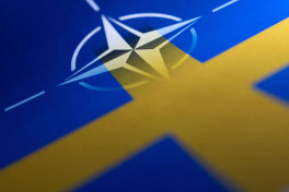 Церемония вступления Швеции в НАТО перенесена