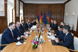 В Берлине стартовал второй день переговоров делегаций Азербайджана и Армении-ОБНОВЛЕНО 
