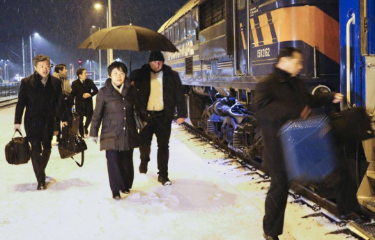 Глава МИД Японии находится в Киеве
