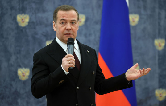 Дмитрий Медведев