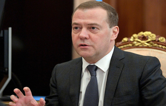 Дмитрий Медведев