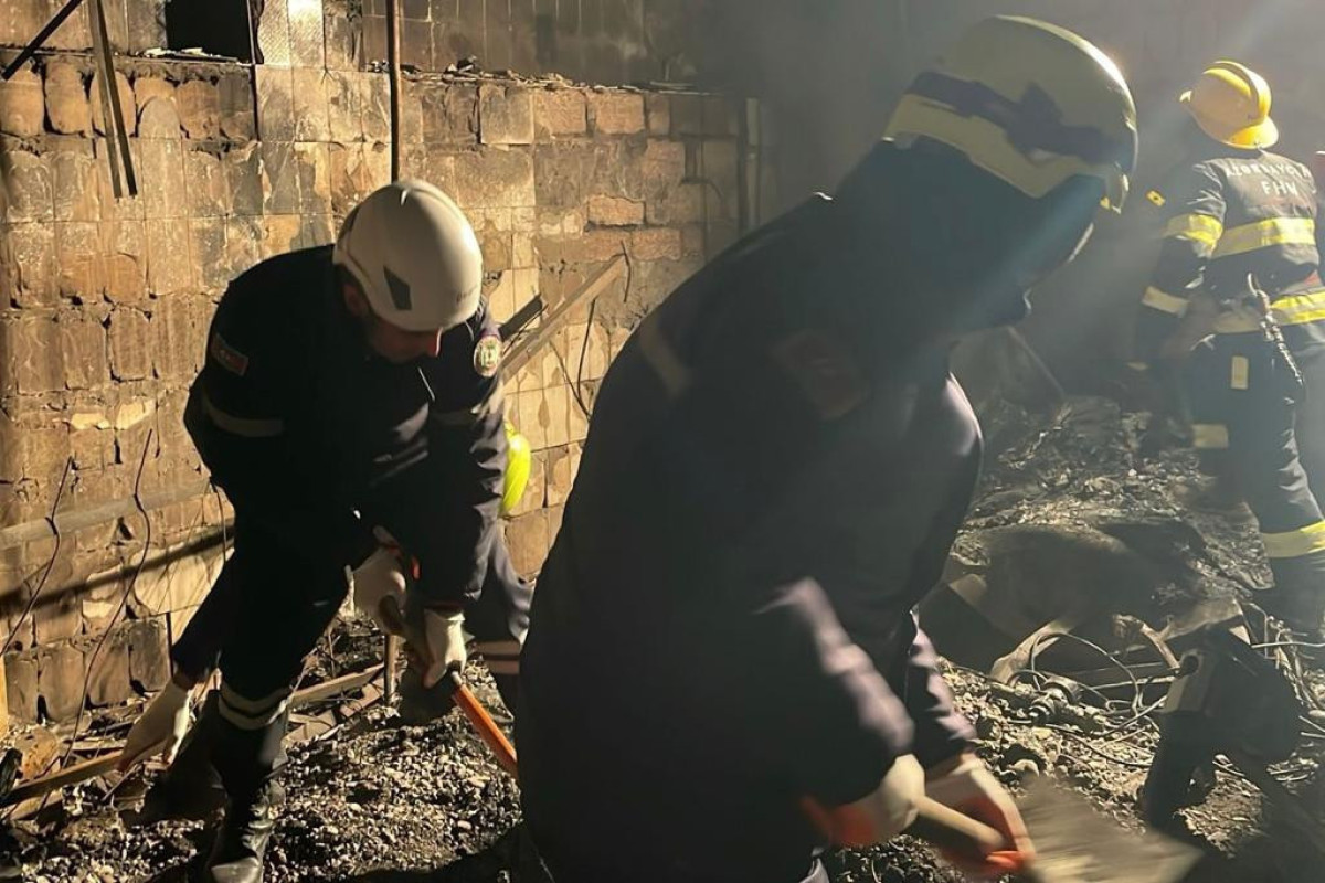 В Баку продолжаются поиски в цеху, где погибли 9 человек -ФОТО -ВИДЕО 