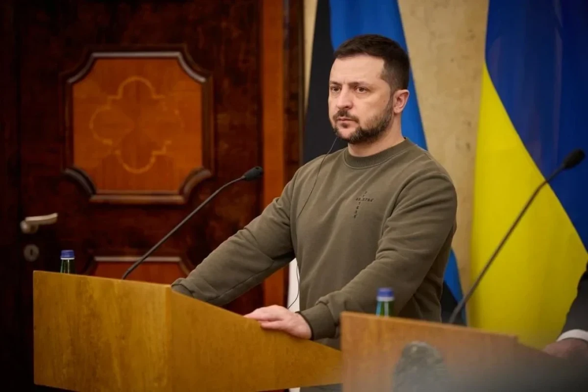 Зеленский: Запад помог Украине выстоять, а мог бы помочь победить