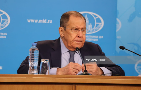Серей Лавров