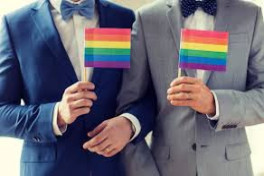 Однополые пары в Латвии могут официально регистрировать свои отношения