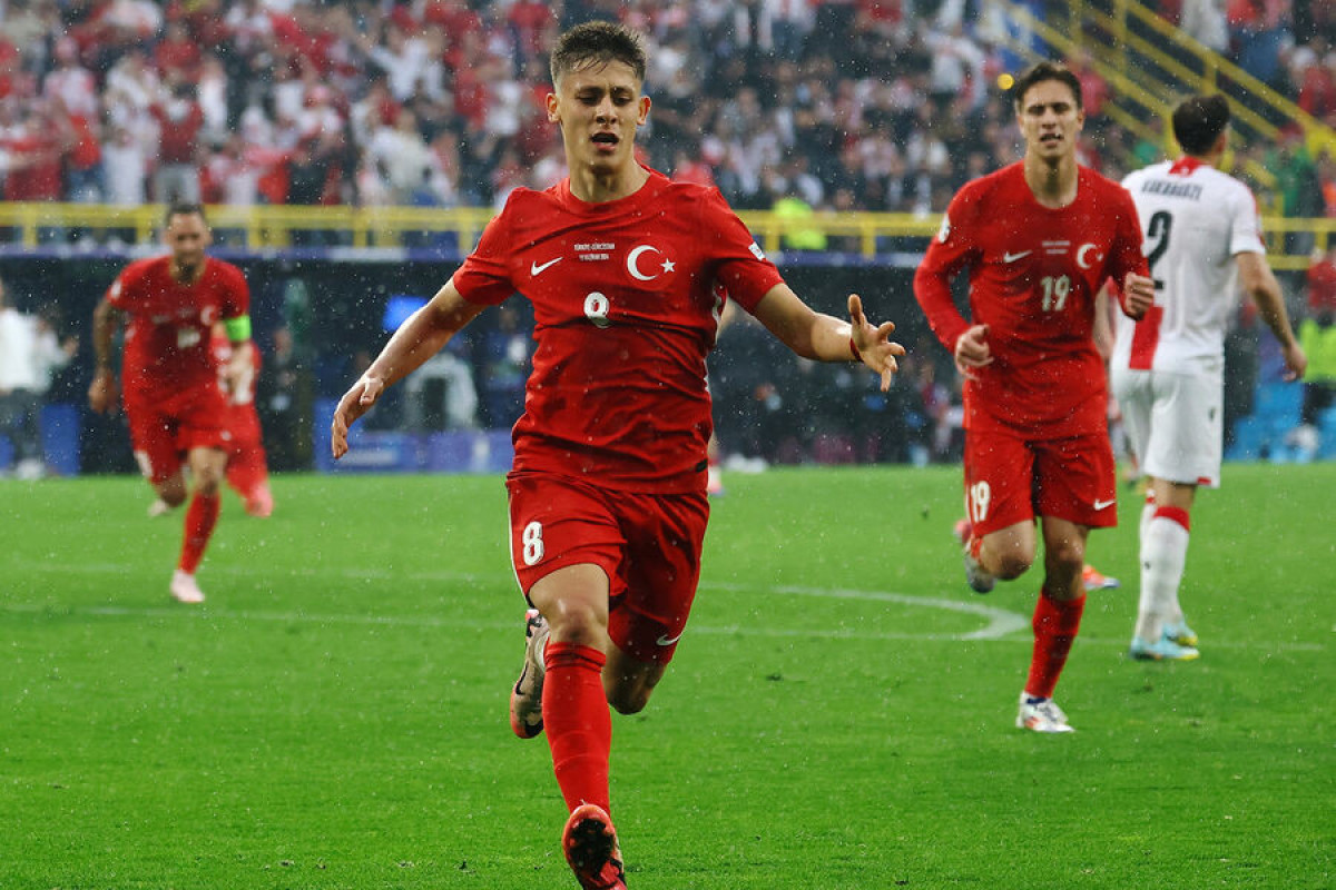 Турция установила рекорд плей-офф Евро