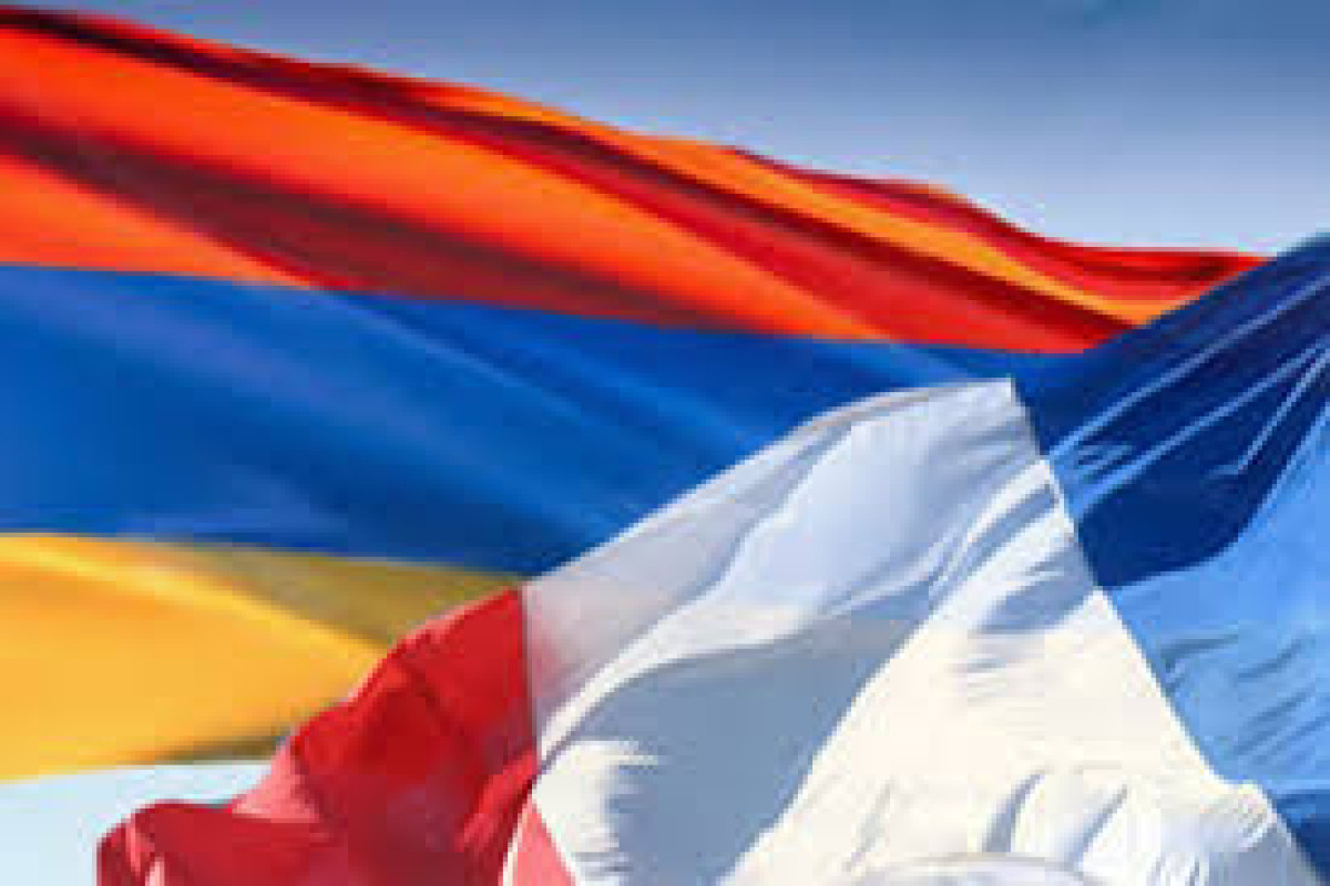 Bloomberg: Франция заключила новое соглашение о поставках оружия с Арменией