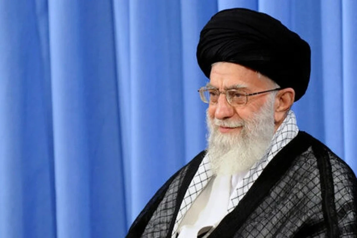 духовный лидер Ирана аятолла Али Хаменеи