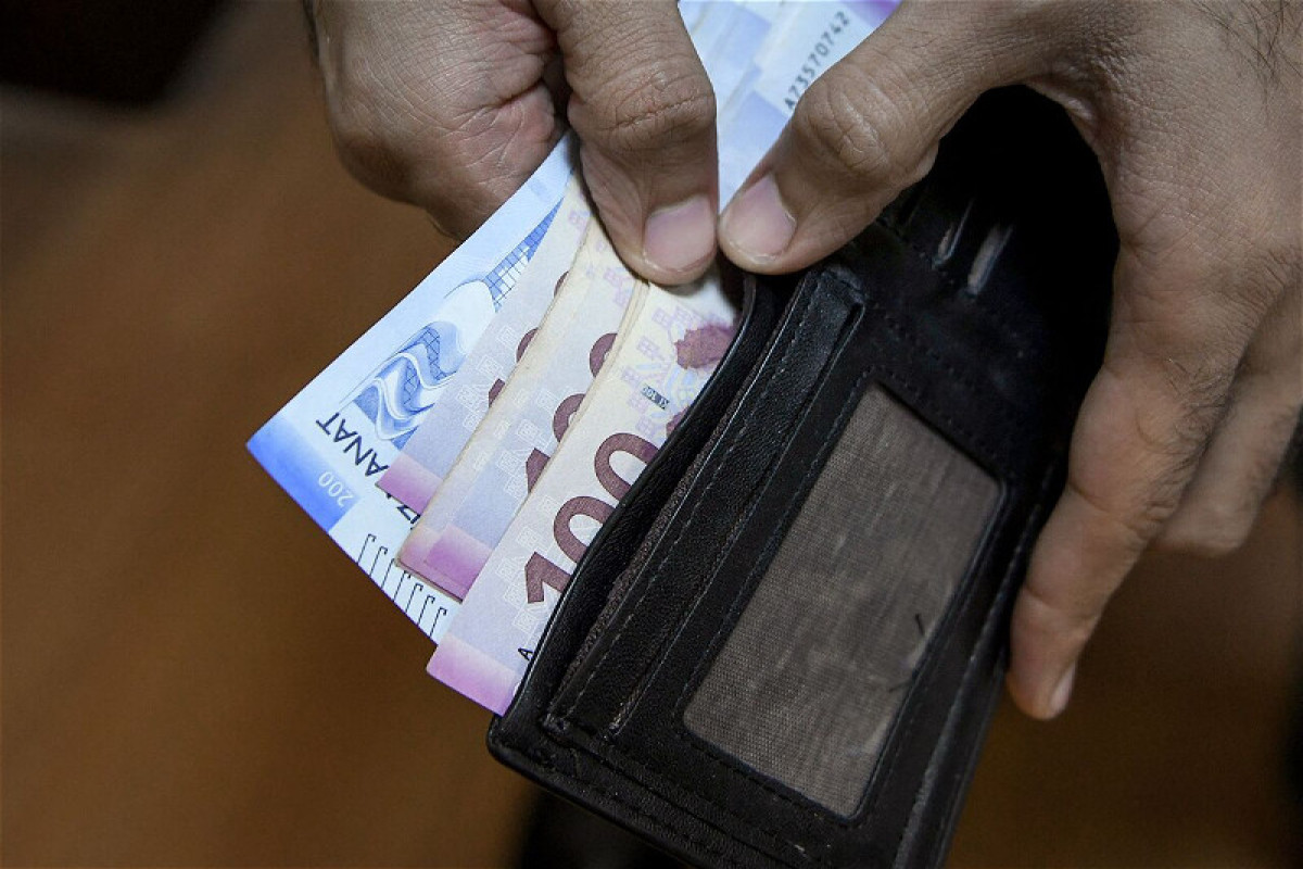 Заработная плата в Азербайджане увеличилась на 9,4%