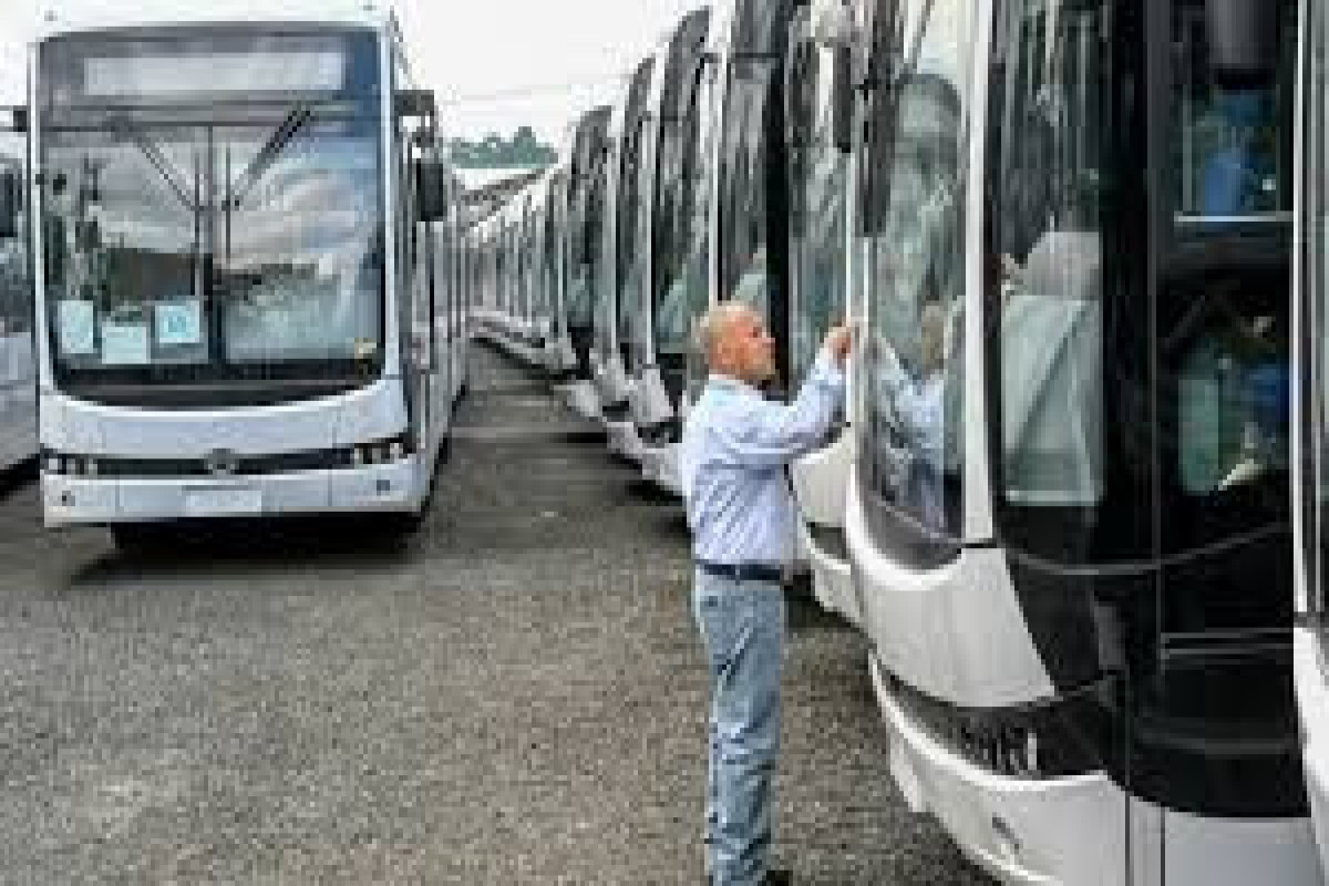 В Баку будет поставлено 160 новых электрических автобусов