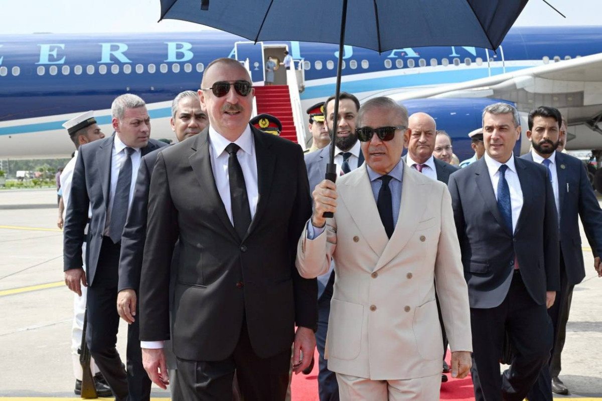 Ильхам Алиев прибыл в Пакистан с двухдневным визитом-ФОТО -ВИДЕО -ОБНОВЛЕНО 
