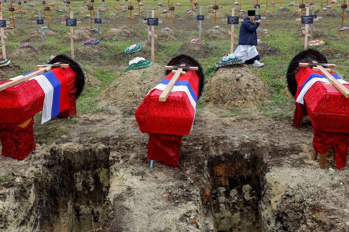 МИД Великобритании: Потери РФ убитыми и раненными с начала СВО - более 70 тысяч человек