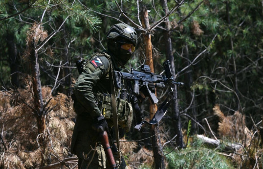 В РФ ищут рядового СВО, убившего троих сослуживцев и сбежавшего с оружием
