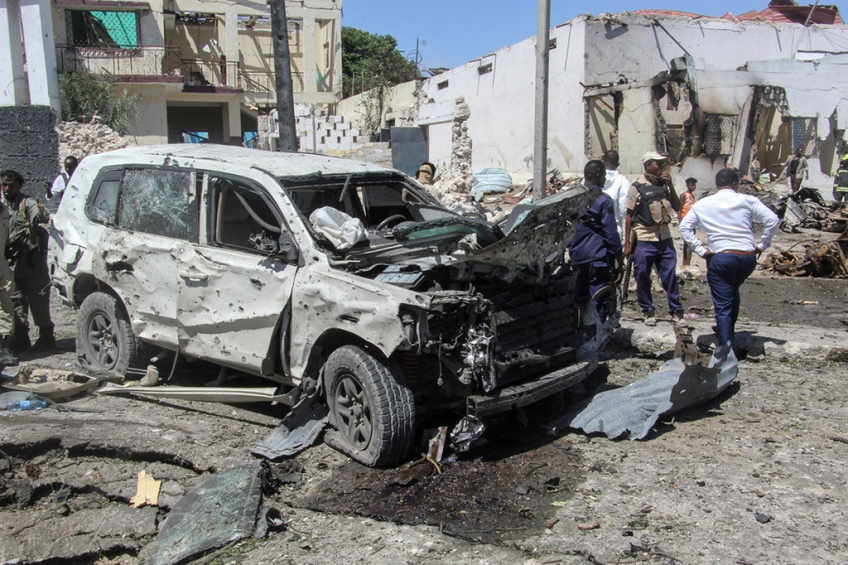 Автомобиль взорвался возле кафе в столице Сомали во время трансляции Евро-2024