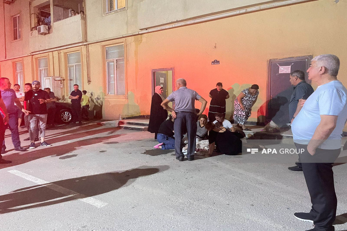 В Азербайджане мужчина зарезал брата и выбросился с балкона-ФОТО -ОБНОВЛЕНО 