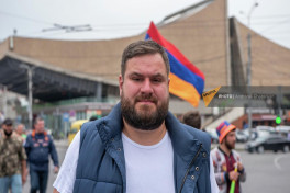 Армянского блогера Мику Бадаляна депортировали из Молдовы
