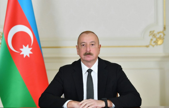 Президент Азербайджана поздравил своего перуанского коллегу по случаю Дня независимости